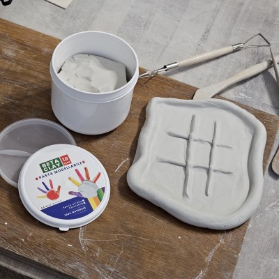 copy of CreoBox Glitter & Candy: Eine kreative Reise mit Aqua Resin