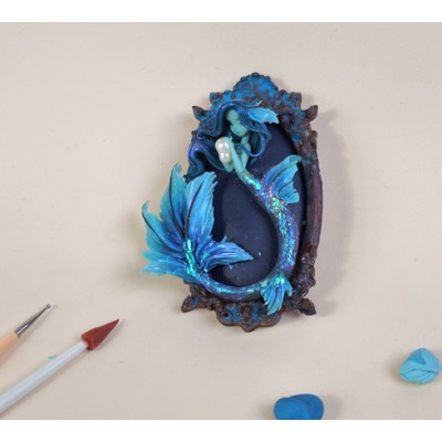 copy of CreoBox Glitter & Candy: Eine kreative Reise mit Aqua Resin