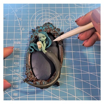 copy of CreoBox Glitter & Candy: Eine kreative Reise mit Aqua Resin